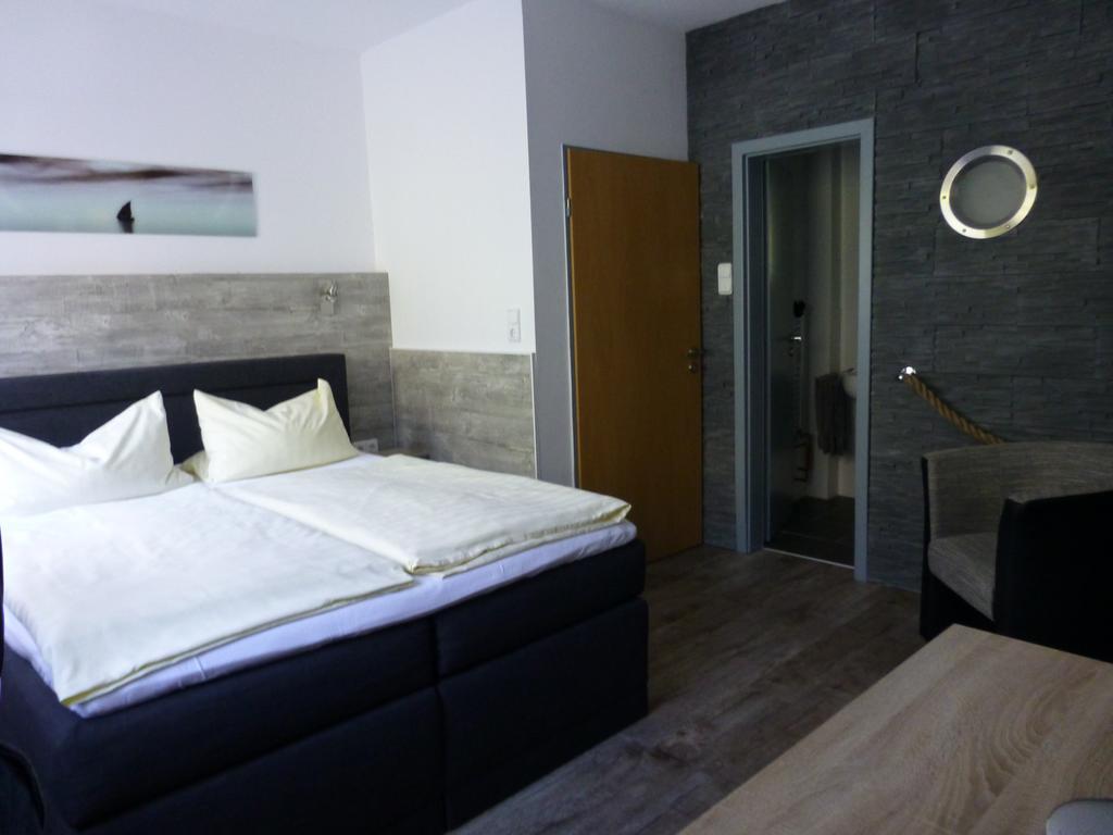Hotel Ruestersieler Hof Wilhelmshaven Eksteriør billede