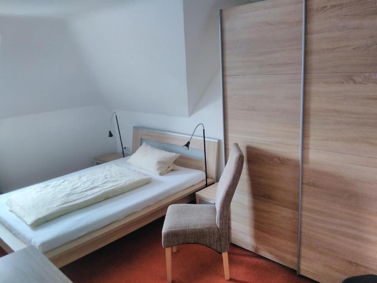 Hotel Ruestersieler Hof Wilhelmshaven Eksteriør billede
